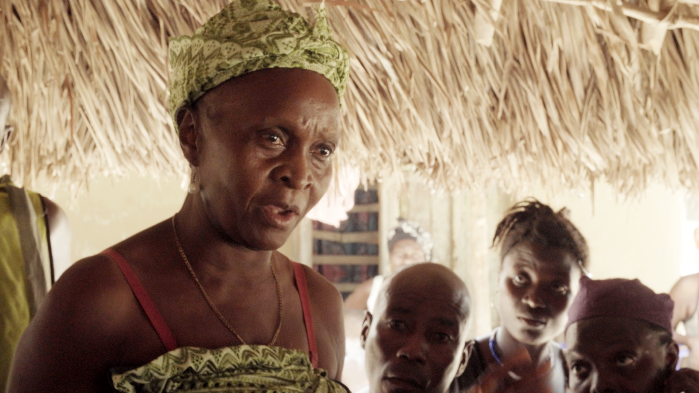 Desperate to Leave: Foinda Community Takes Action Against Mining Company